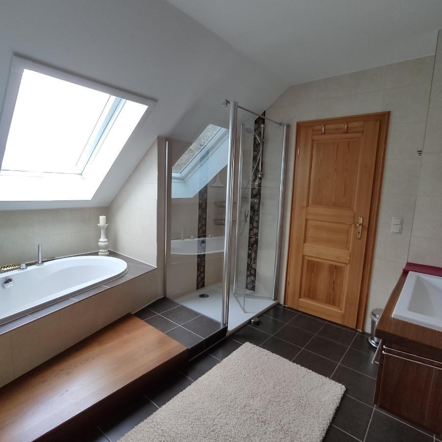 Ferienwohnung Adelhardt Eckersdorf Экстерьер фото