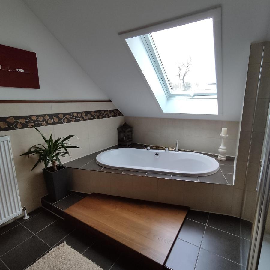 Ferienwohnung Adelhardt Eckersdorf Экстерьер фото