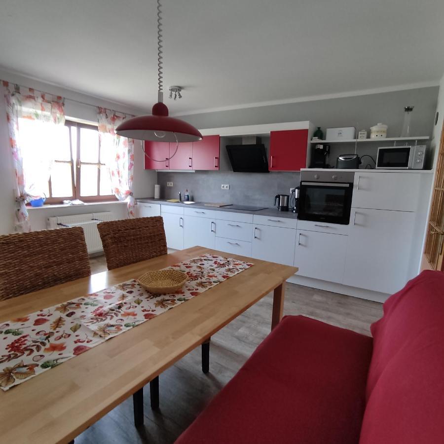 Ferienwohnung Adelhardt Eckersdorf Экстерьер фото